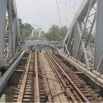vận chuyển hàng hóa bị tê liệt